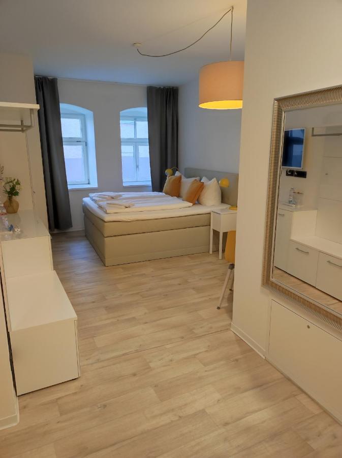 Hotel Blaue Blume 弗赖贝格 外观 照片